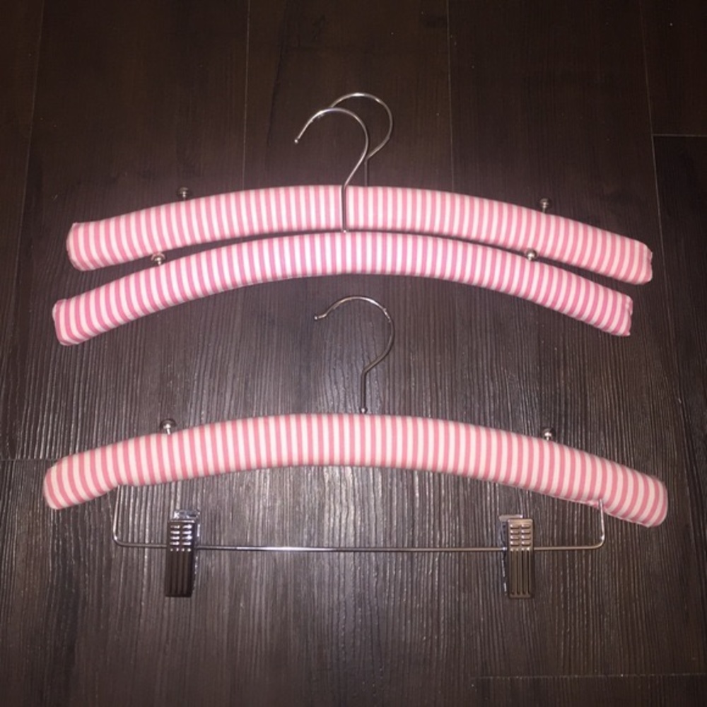 Lot Victoria’s Secret Padded Lingerie Hangers 5